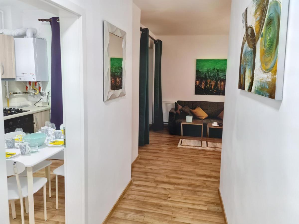 Lovely Ultracentral Apartment With Parking Cluj Napoca Bagian luar foto