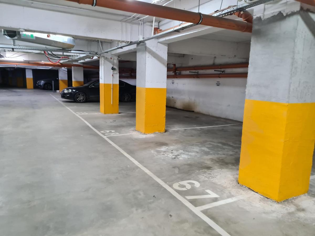 Lovely Ultracentral Apartment With Parking Cluj Napoca Bagian luar foto