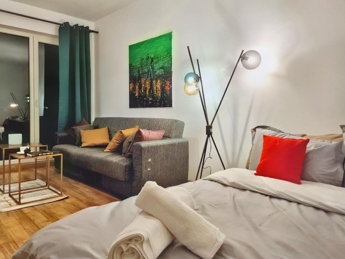 Lovely Ultracentral Apartment With Parking Cluj Napoca Bagian luar foto